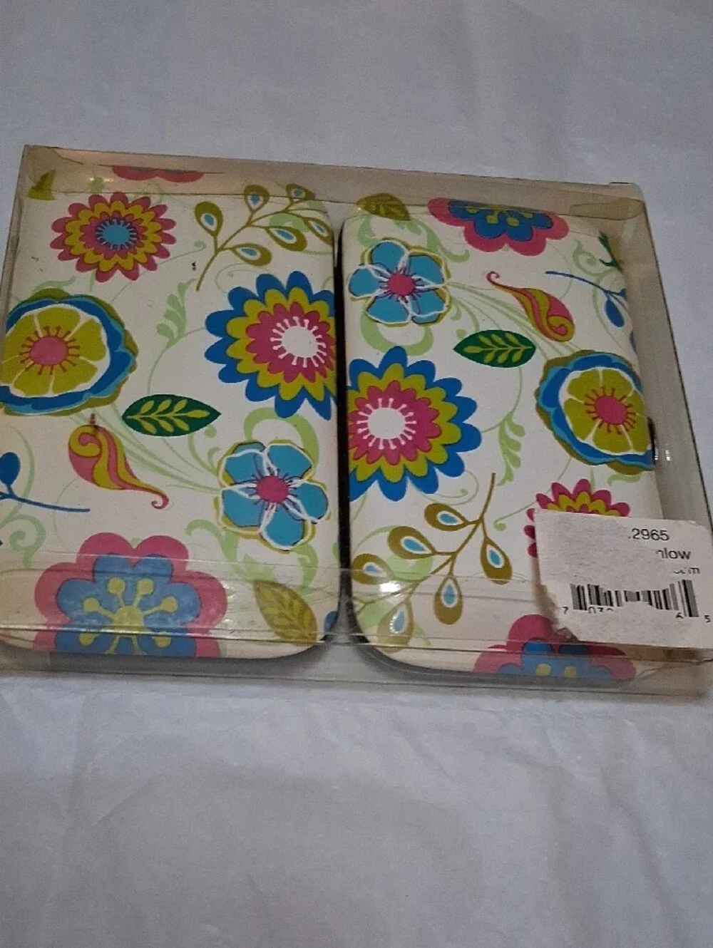 Floral Pattern Women's Manicure Set - Multi/Green Accents